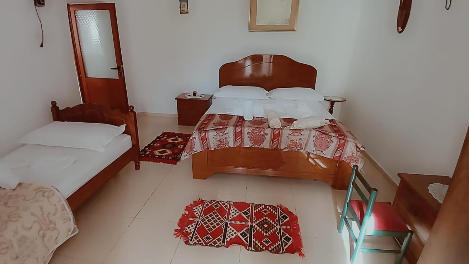 Guest House Noah&Kristel Берат Экстерьер фото